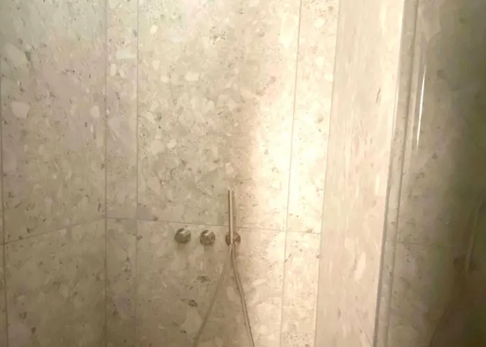 Theroyal5 公寓 韦尔比耶